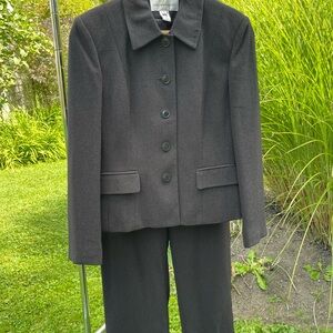 Jones New York Brown/Black Suit